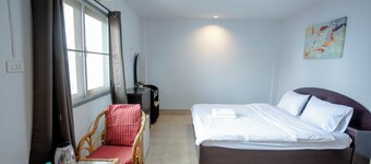 Mitr Inn Hua Hin Beach