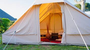 Classic Shared Dormitory | Bed sheets