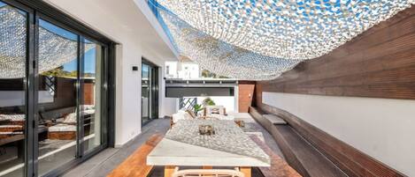 Restauration extérieure