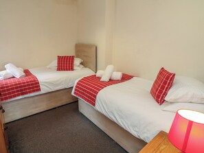 5 bedrooms, individually decorated, individually furnished