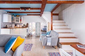 Standard House, 1 Bedroom, Terrace (La Rocca Duo - Hidden In Istria) | Living area
