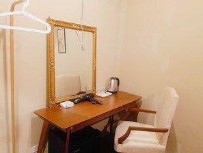 Double Room | Desk, free WiFi - Rest INN Yaowarat (Bangkok)