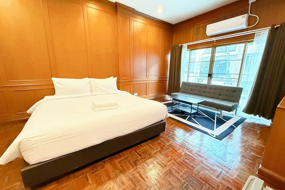 Stay On Sukhumvit 11