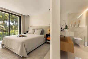 5 dormitorios, tabla de planchar con plancha, wifi y ropa de cama