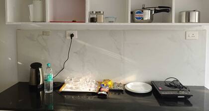 Apartment in Kannur, spacious and at an easy access location.