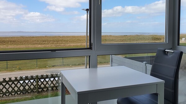 Interior - Apartment 'Hochparterre' with Sea View, Balcony and Wi-Fi (Cuxhaven)