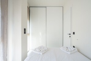 House, Smoking | 1 bedroom - LIV - Comfortable Athens Apartment S8-1b (Athens)