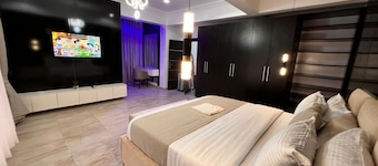 Lux Ocean View Penthouse Apartment