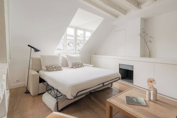 1 bedroom, WiFi, bed sheets