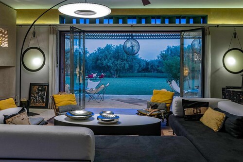 My Rental Homes - Dar Moon with private swimming pool, wifi, air conditioning