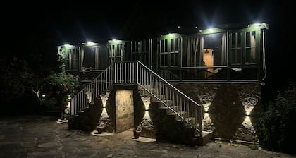 Room-oija Farms, Est 1932