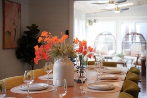 Dining - Savannah Retreat|Htd Pool|Pickleball|Hot tb|Golf (Savannah)