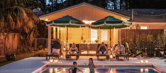 Savannah Retreat with Pool|Golf|Hot tub|Pet+|Sleeps 14