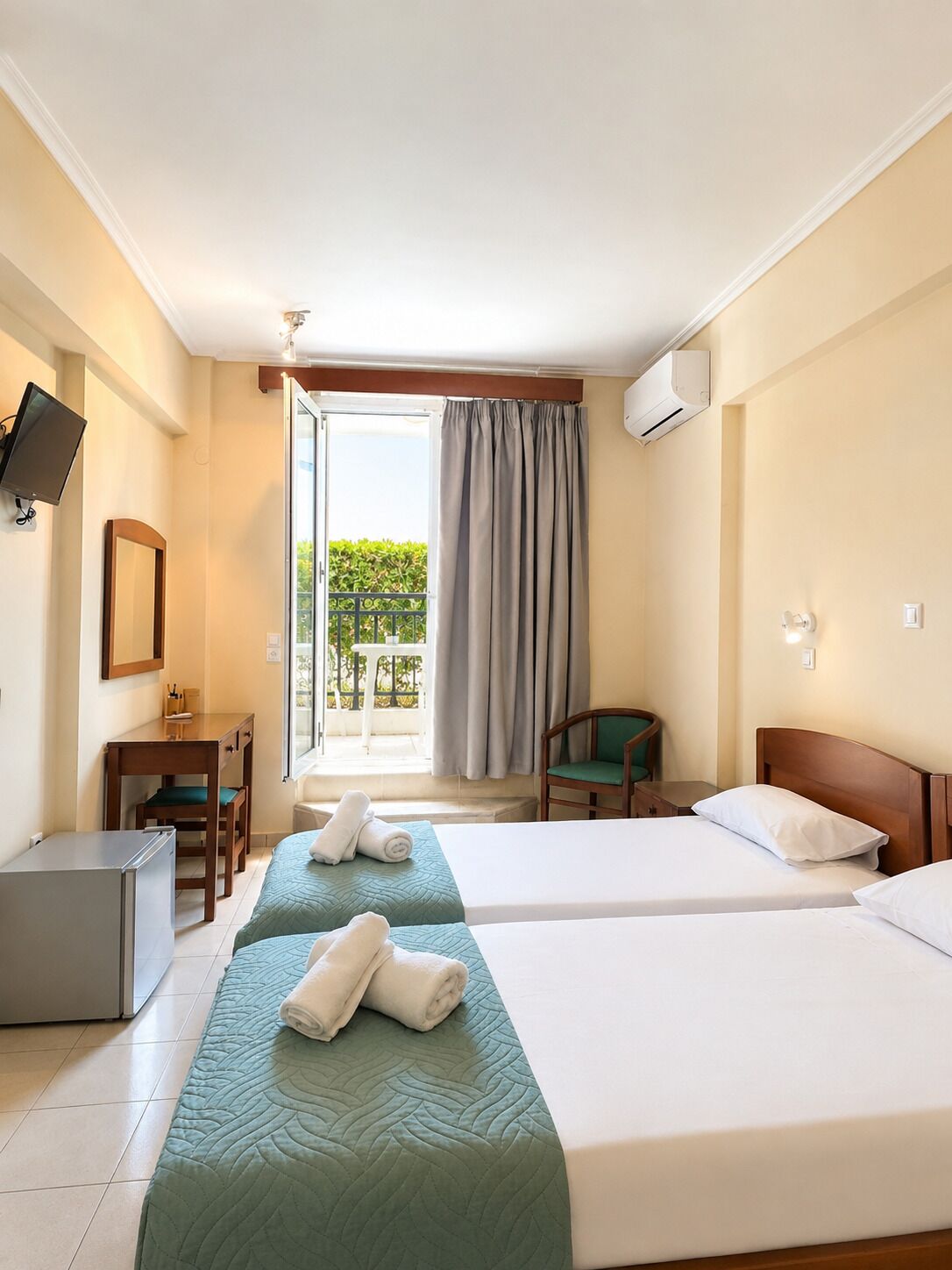 Economy Double Room | Free WiFi