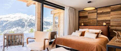 6 makuuhuonetta, ilmainen Wi-Fi