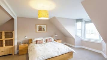 3 bedrooms, individually decorated, individually furnished, free WiFi