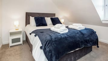 3 habitaciones, decoración personalizada y muebles diferentes