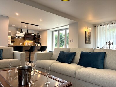 Authentic cottage in Auvergne, 8 pers, pets allowed