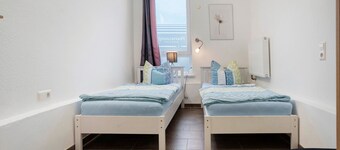 Holiday Apartment '4 - 6 People' with Shared Terrace and Wi-Fi