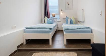 Holiday Apartment '4 - 6 People' with Shared Terrace and Wi-Fi