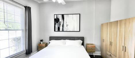 1 bedroom, desk, iron/ironing board, free WiFi