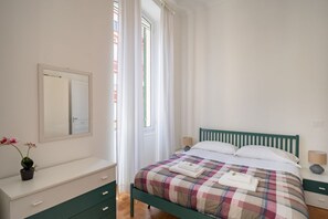 3 bedrooms, iron/ironing board