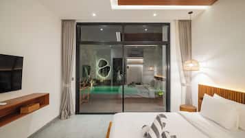 5 bedrooms, iron/ironing board, free WiFi, bed sheets