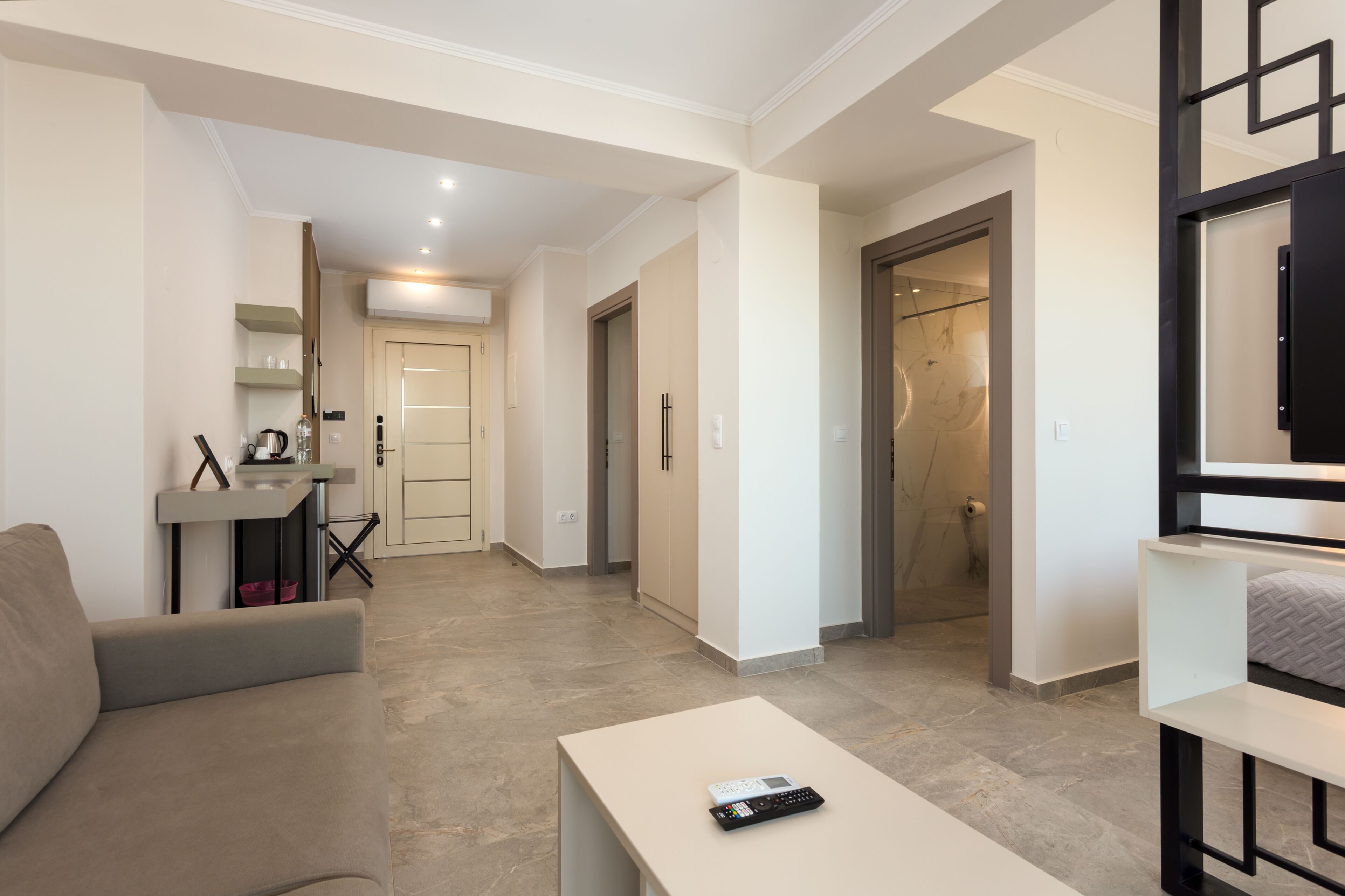 Suite Supérieure, balcon, vue mer | Coin séjour