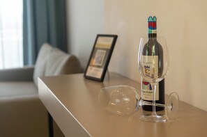 Food and drink - Corfelia Seaview Suites (Corfu)