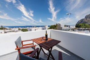 Comfort Studio, Balcony, Sea View | Terrace/patio