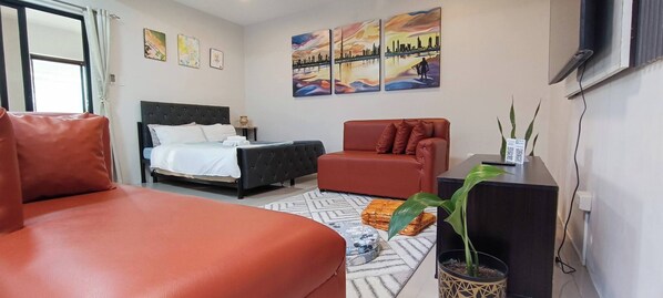 Habitación, varias habitaciones, balcón | 1 dormitorio