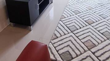 Chambre, plusieurs chambres, balcon | Intérieur