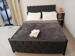 Room, Multiple Bedrooms, Balcony | 1 bedroom - Room-affordable Room in Calamba - Rm 2 (Calamba)