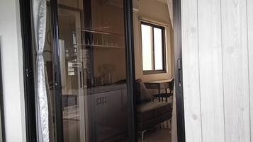 Room, Multiple Bedrooms, Balcony | Interior