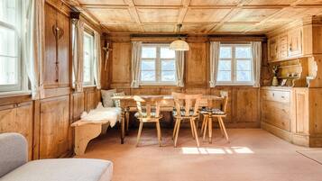 Chalet Deluks, pemandangan gunung | Area keluarga