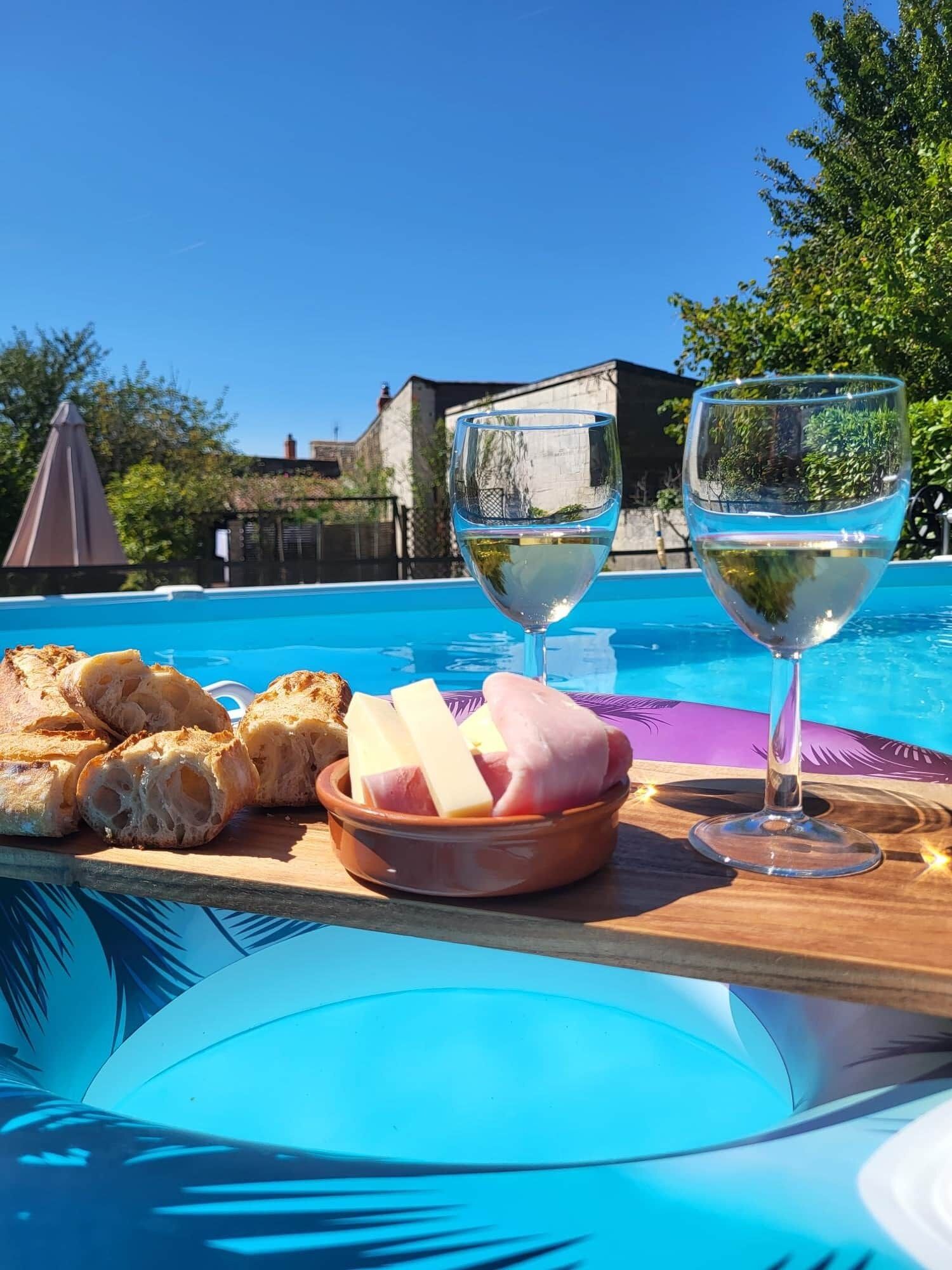 Een verwarmd zwembad