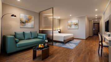 Suite Balcony with City View