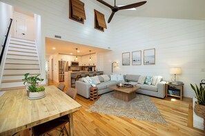 Smart TV, fireplace, offices, printers