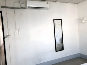 Kahden hengen huone | Työpöytä, ilmainen Wi-Fi