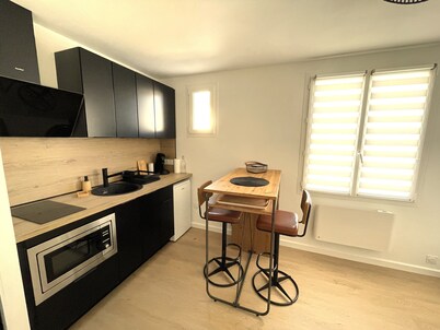 Cosy 2-room apartment with private parking