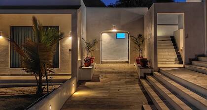 Mahua Boutique Homestay 5 Rooms - Breakfast, Forest, Hills, Pool, Pet Friendly