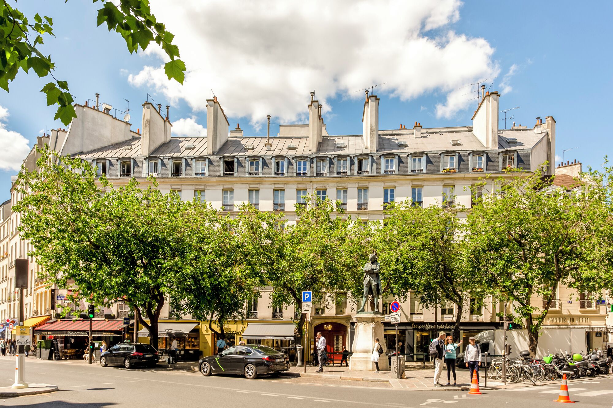 Fachada da propriedade