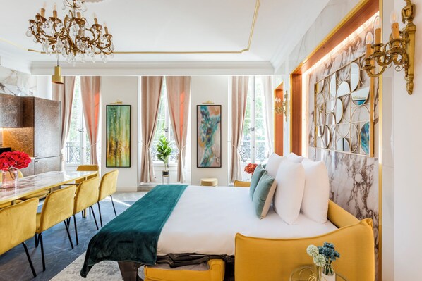 Apartment, City View | Living area