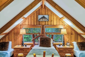 3 chambres, fer et planche à repasser, lit parapluie, Wi-Fi gratuit