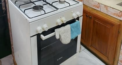 Furnished studio, Douala-Total Nkolbong close to the road and all amenities