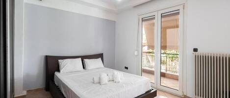 Premium-Apartment, Balkon, Stadtblick