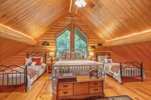 6 chambres, fer et planche à repasser, lit parapluie, Wi-Fi gratuit