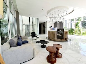 Studio, 1 chambre, accessible aux personnes à mobilité réduite, terrasse | Hall