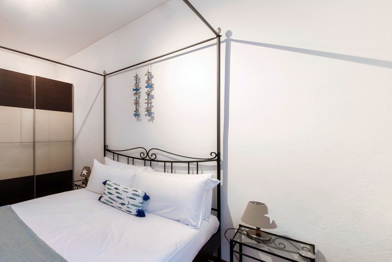 3 habitaciones, tabla de planchar con plancha y wifi gratis 