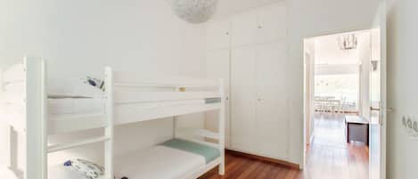 3 Schlafzimmer, Bügeleisen/Bügelbrett, kostenloses WLAN, Bettwäsche